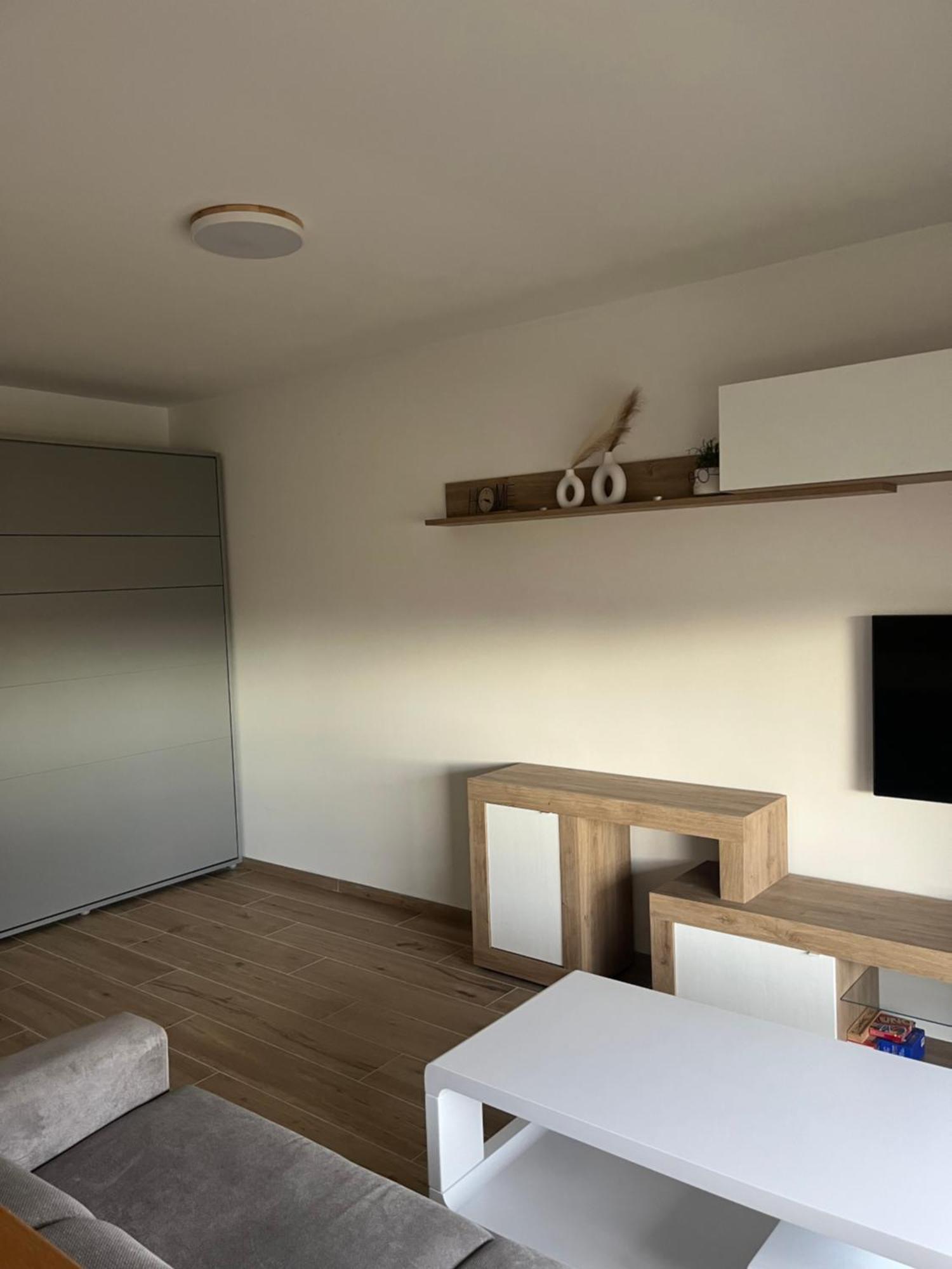 Studio Kialeo Pres De La Plage Avec Parking Roquebrune-Cap-Martin Exterior foto